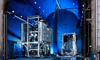Testes de solo se iniciam na camara de vácuo da Boeing