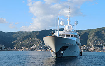 A yacht moored at sea, connected by Viasat satellite internet